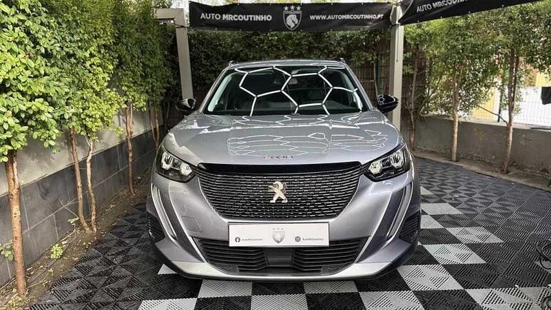 Outro Usado 2022 Peugeot 2008 Allure SUV | € 16.900 (Bom preço) - Imagem 1/4
