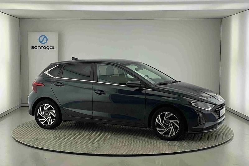 Usado Hyundai i20 Comfort 84 HP (61 kW) 2024 Cinzento Citadino