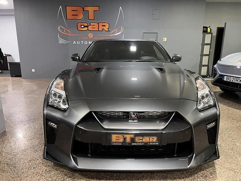 Usado Nissan GT-R Track Edition 800 HP (588 kW) 2017 Cinza Coupé