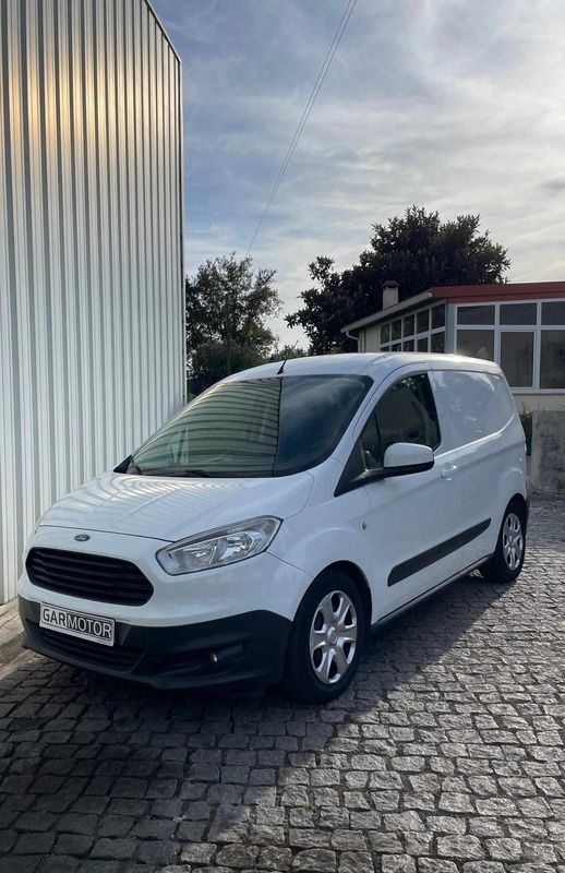 Branco Usado 2016 Ford Transit | € 7.999 (Preço justo) - Imagem 1/2