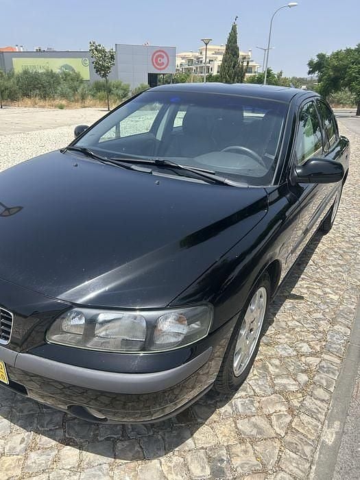 Usado 2000 Volvo S60 Sedan | € 5.750 (Caro) - Imagem 1/4