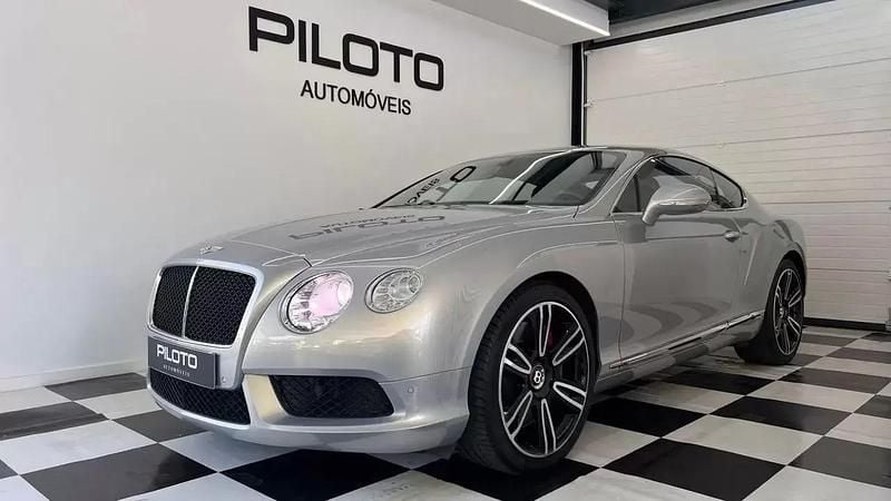 Bege Usado 2013 Bentley Continental GT Coupé | € 96.490 - Imagem 1/4
