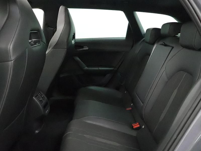 Usado Cupra Leon 150 HP (110 kW) 2024 Cinzento