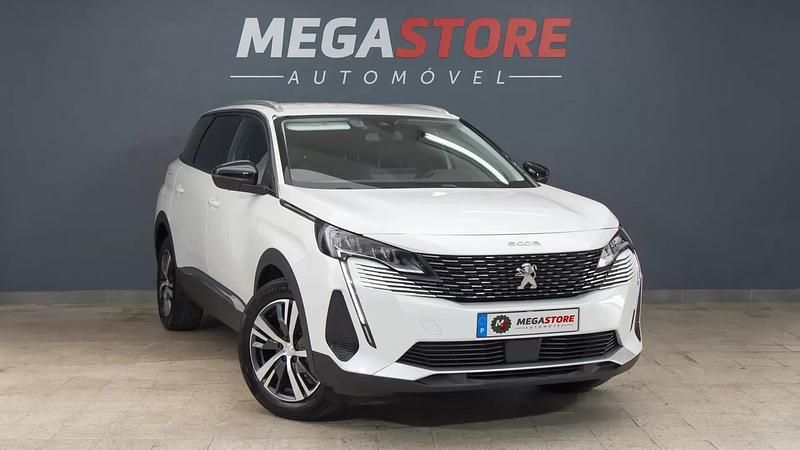 Branco Usado 2024 Peugeot 5008 Allure Monovolume | € 29.350 (Preço justo) - Imagem 1/4
