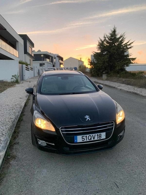Preto Usado 2011 Peugeot 508 Carrinha | € 4.990 (Bom preço) - Imagem 1/4