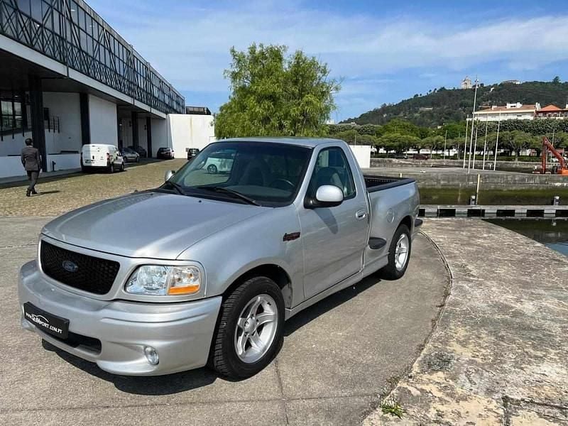 Usado Ford F-150 381 HP (280 kW) 2000 Cinzento Pickup