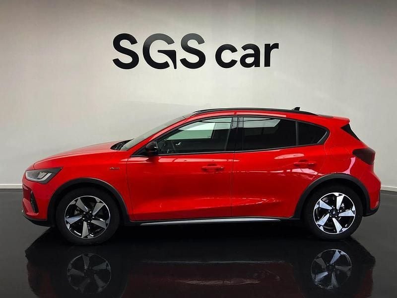 Usado Ford Focus Active X 125 HP (91 kW) 2023 Vermelho