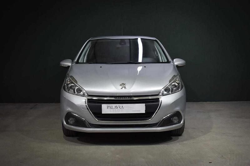 Cinzento Usado 2016 Peugeot 208 Citadino | € 10.950 (Preço elevado) - Imagem 1/4