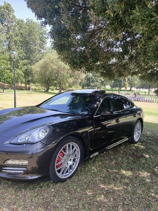 Usado 2010 Porsche Panamera 4S Sedan | € 30.900 - Imagem 1/4