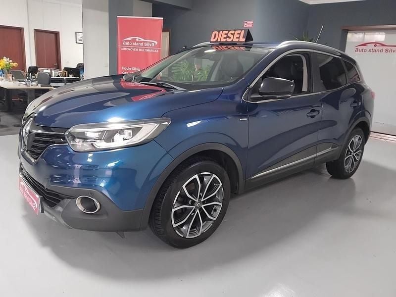 Azul Usado 2018 Renault Kadjar SUV | € 16.250 (Preço justo) - Imagem 1/4