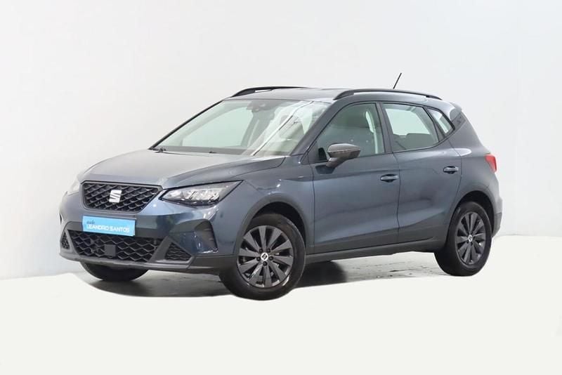 Cinzento Usado 2023 Seat Arona SUV | € 17.900 (Preço justo) - Imagem 1/2