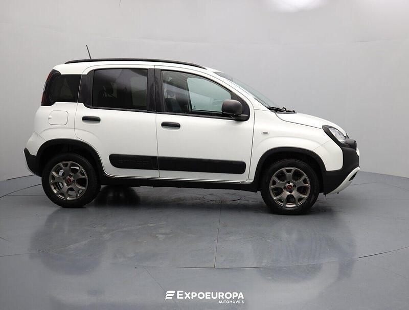 Usado Fiat Panda Cross Cross 70 HP (51 kW) 2022 Branco Citadino