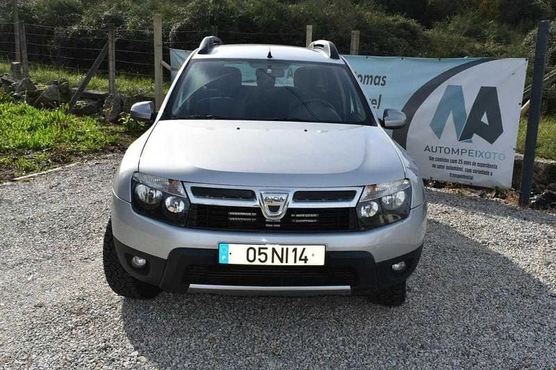 Usado Dacia Duster 110 HP (80 kW) 2012 Cinza SUV