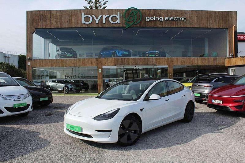 Usado Tesla Model 3 239 kW (325 HP) 2021 Branco Sedan