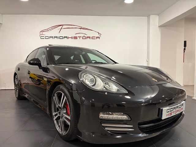 Preto Usado 2010 Porsche Panamera Sedan | € 35.950 (Preço justo) - Imagem 1/4