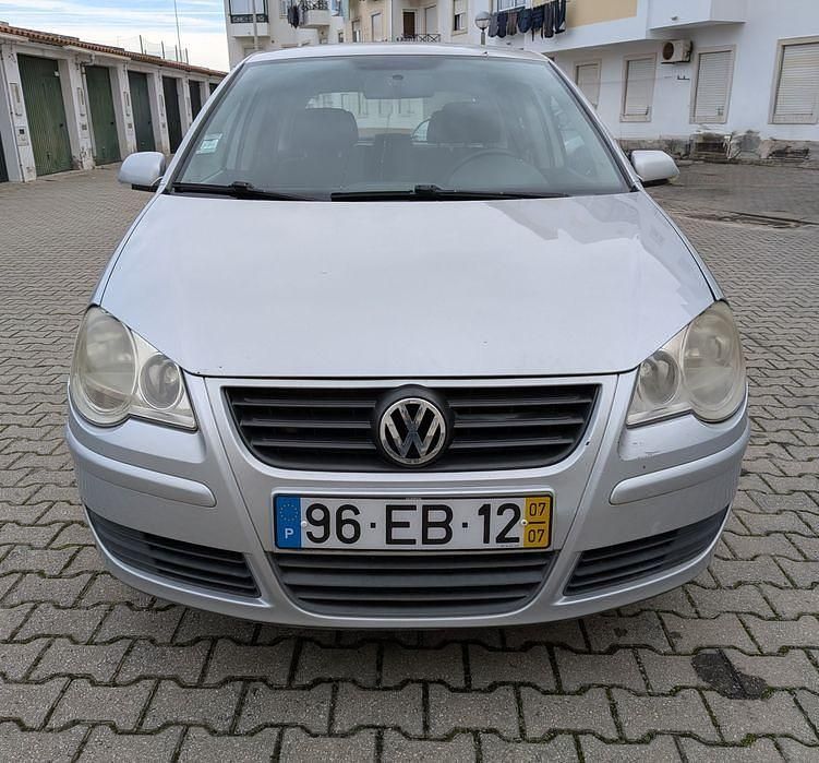 Usado 2007 VW Polo Trendline Sedan | € 3.000 (Super Preço) - Imagem 1/4