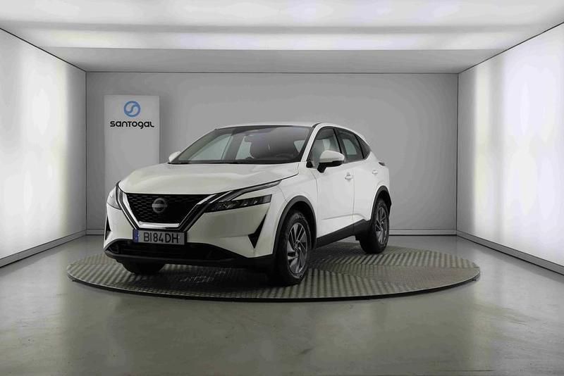 Usado Nissan Qashqai Acenta 140 HP (102 kW) 2024 Branco SUV