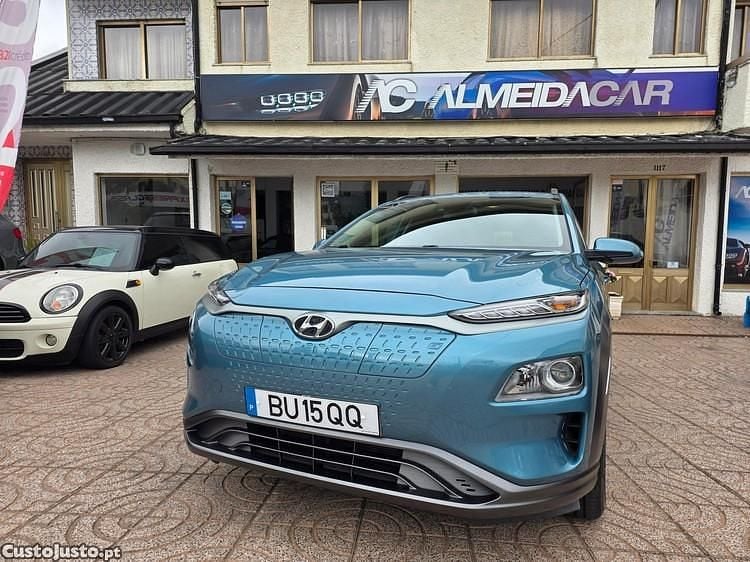 Azul Usado 2020 Hyundai Kauai Premium SUV | € 16.990 (Super Preço) - Imagem 1/1