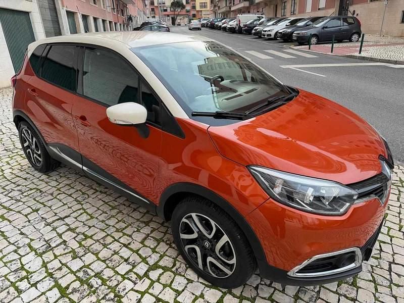 Usado Renault Captur Intens 118 HP (86 kW) 2017 Laranja SUV