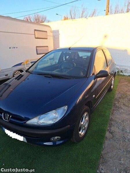 Azul Usado 2002 Peugeot 206 | € 2.990 (Preço justo) - Imagem 1/1