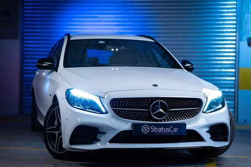 Usado Mercedes C300e AMG 306 HP (225 kW) 2020 Sedan