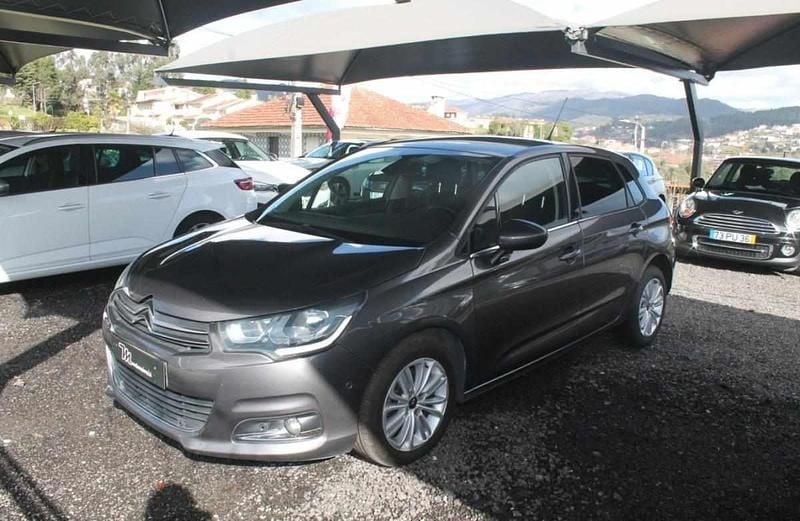 Cinzento Usado 2017 Citroën C4 | € 12.990 (Preço elevado) - Imagem 1/4