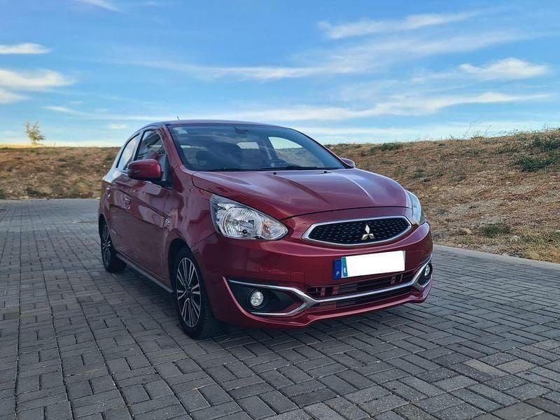 Usado 2016 Mitsubishi Space Star Diamant Edition Sedan | € 7.999 (Preço justo) - Imagem 1/4