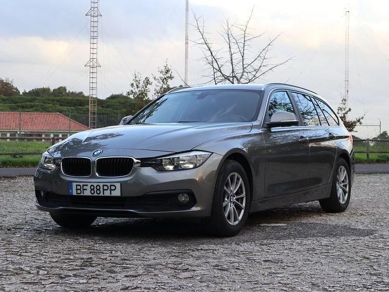 Usado 2016 BMW 318 Sedan | € 13.750 - Imagem 1/4