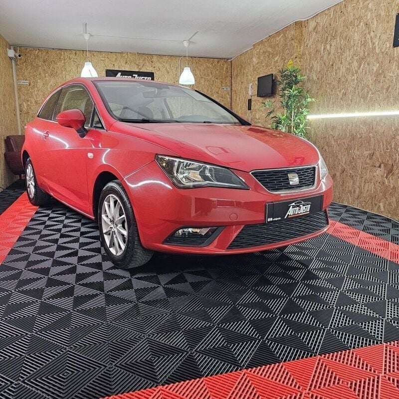 Vermelho Usado 2016 Seat Ibiza SC Style Citadino | € 7.850 (Super Preço) - Imagem 1/4