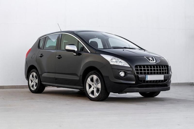 Usado Peugeot 3008 112 HP (82 kW) 2011 Preto Carrinha