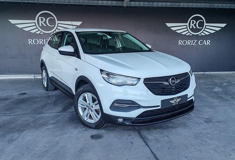 Usado Opel Grandland X Business Edition 130 HP (95 kW) 2019 Branco SUV
