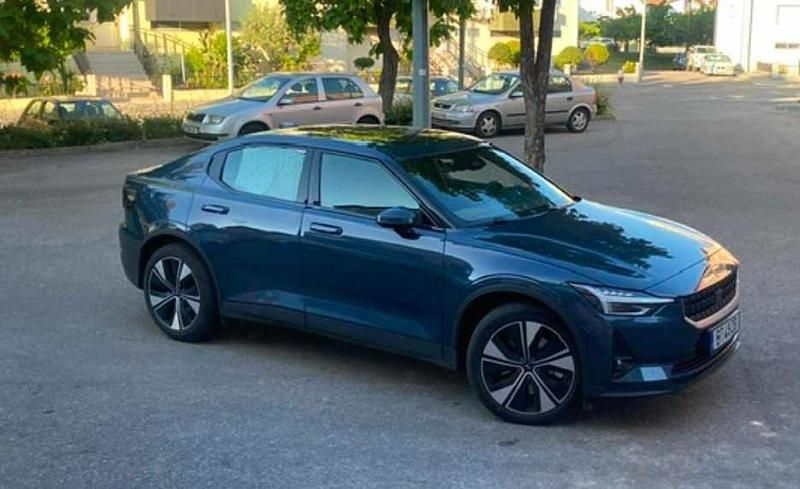 Azul Usado 2023 Polestar 2 Sedan | € 32.500 (Preço justo) - Imagem 1/3