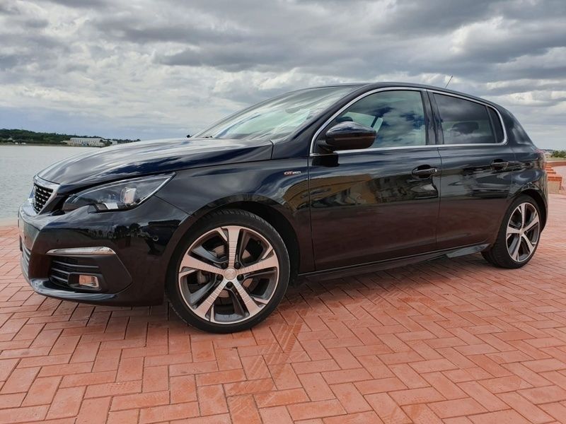 Usados 2017 Peugeot 308 1.2 Benzin 130 cv (18.550 €) Lisboa AutoUncle