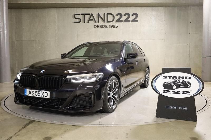 Preto Usado 2022 BMW 520 Coupé | € 36.750 (Bom preço) - Imagem 1/4