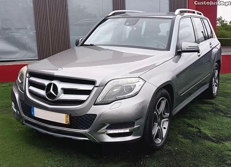 Usado Mercedes GLK250 204 HP (150 kW) 2014 Cinza SUV