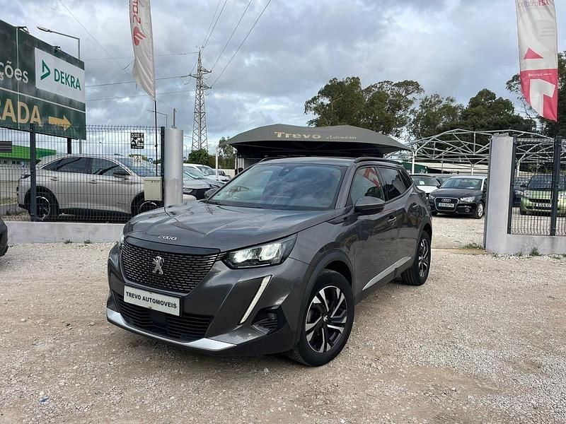 Cinza Usado 2020 Peugeot 2008 Allure SUV | € 16.900 (Caro) - Imagem 1/4