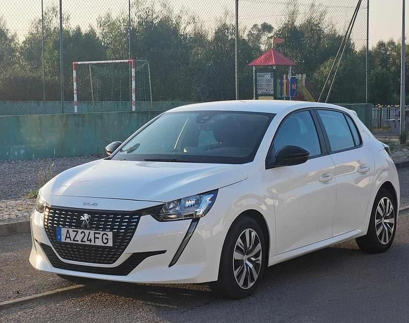 Branco Usado 2023 Peugeot 208 Citadino | € 16.500 (Bom preço) - Imagem 1/4
