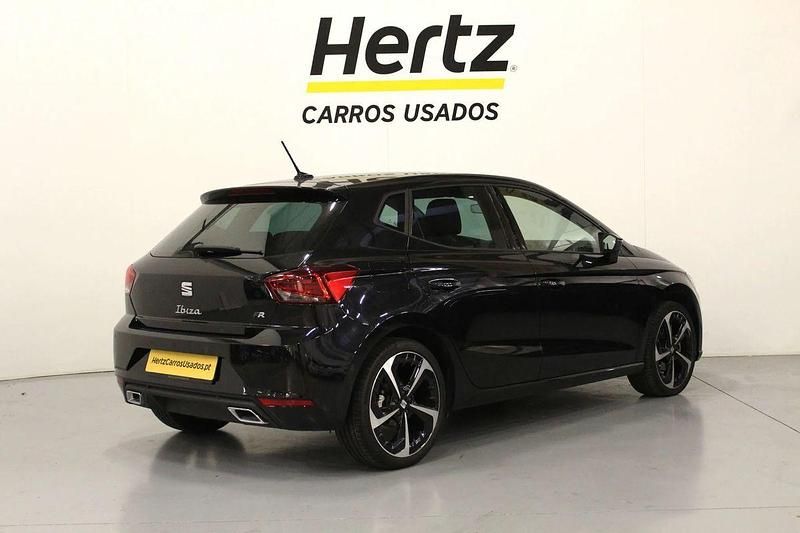 Usado Seat Ibiza FR 95 HP (69 kW) 2023 Preto Citadino