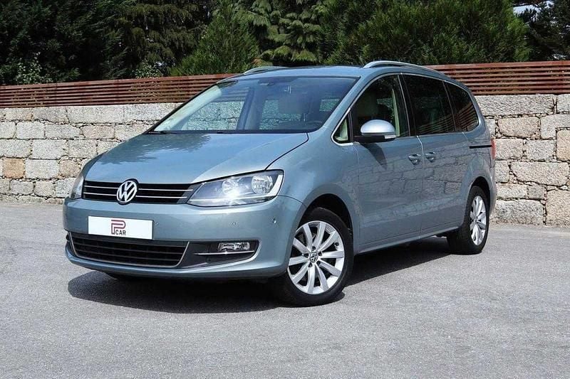 Azul Usado 2014 VW Sharan Highline Monovolume | € 15.950 - Imagem 1/4