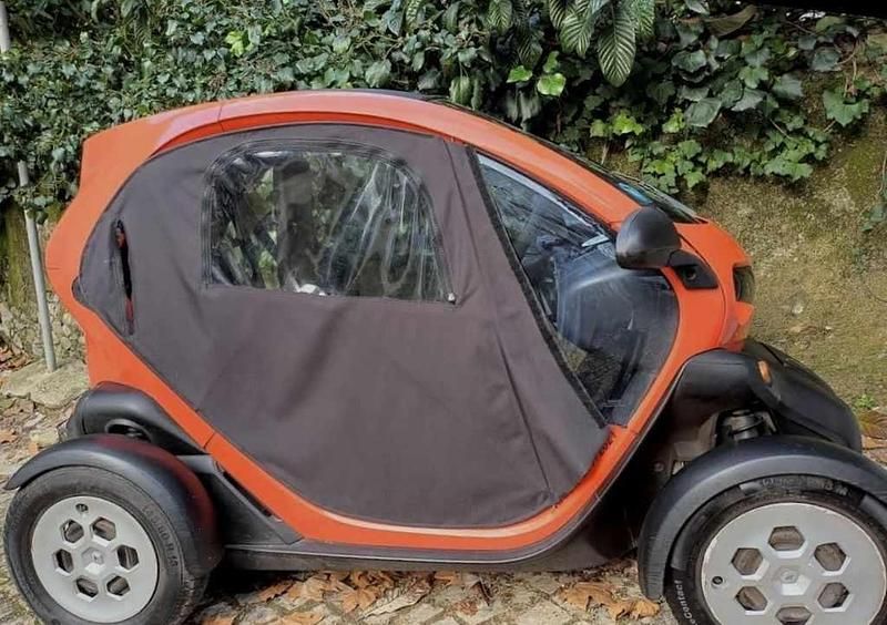 Usado Renault Twizy 2012 Vermelho Citadino