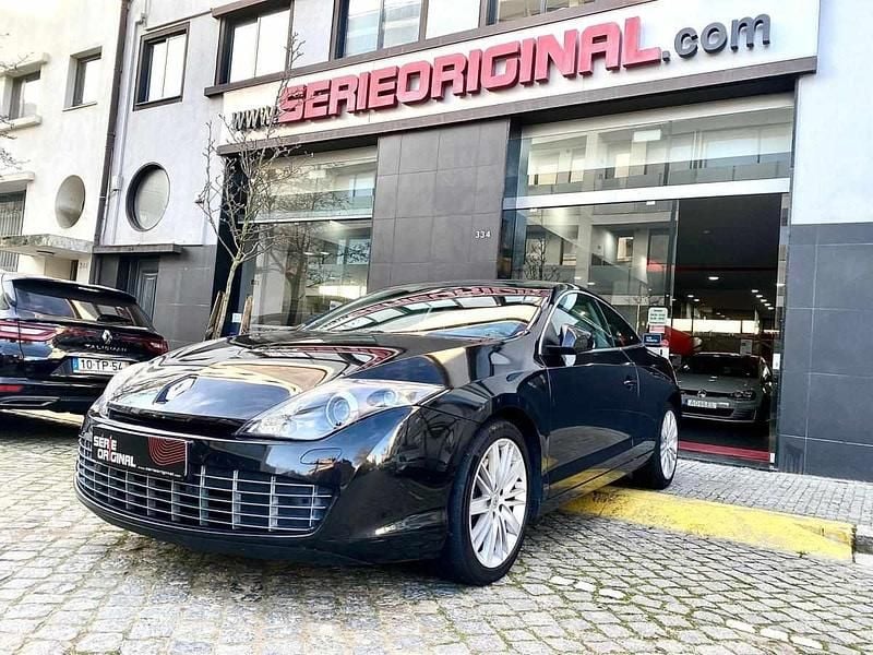 Preto Usado 2009 Renault Laguna III | € 9.650 (Preço justo) - Imagem 1/4