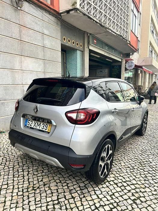 Usado Renault Captur 130 HP (95 kW) 2019 SUV