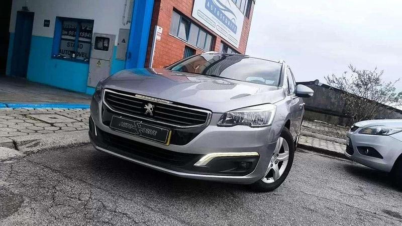 Usado Peugeot 508 SW Active 120 HP (88 kW) 2015 Cinza antracite Carrinha