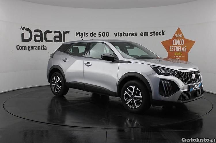Cinza Usado 2024 Peugeot 2008 Active SUV | € 25.599 (Preço justo) - Imagem 1/1