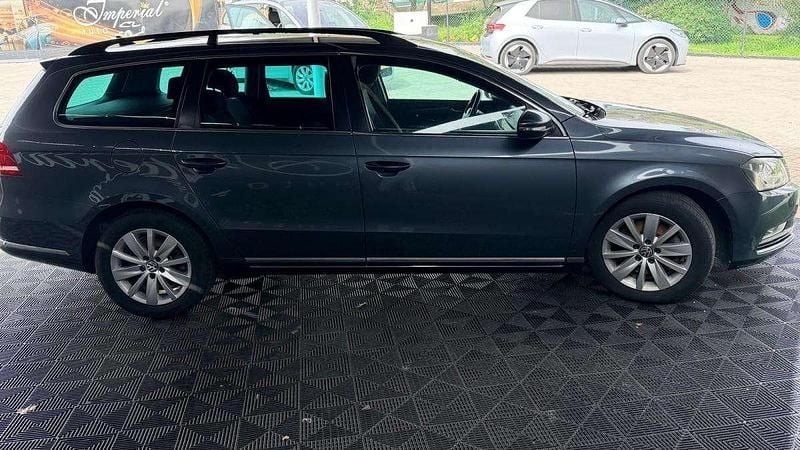 Usado VW Passat Highline 105 HP (77 kW) 2012 Cinza Carrinha