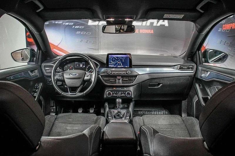 Usado Ford Focus Active 120 HP (88 kW) 2020 Preto Carrinha