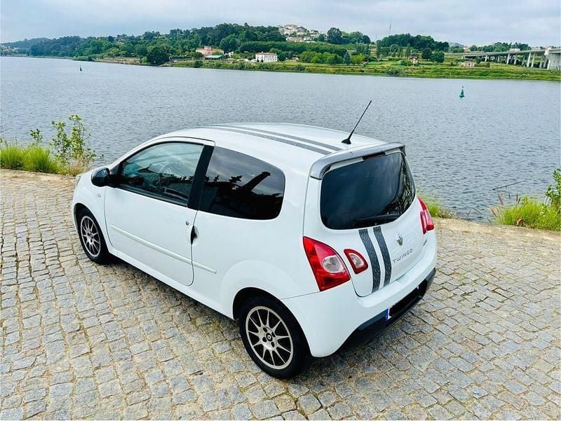 Usado 2012 Renault Twingo GT Citadino | € 6.990 - Imagem 1/4