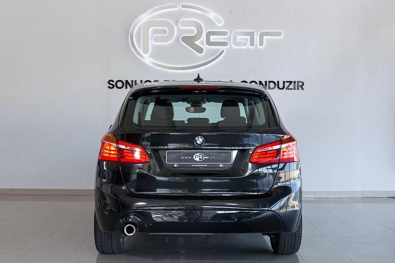 Usado BMW 216 Advantage 116 HP (85 kW) 2018 Preto Carrinha