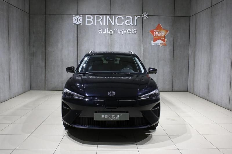 Usado MG MG5 EV Luxury 130 kW (177 HP) 2023 Preto Carrinha