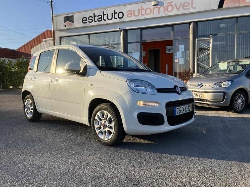 Branco Usado 2019 Fiat Panda Lounge Citadino | € 11.500 (Preço elevado) - Imagem 1/4